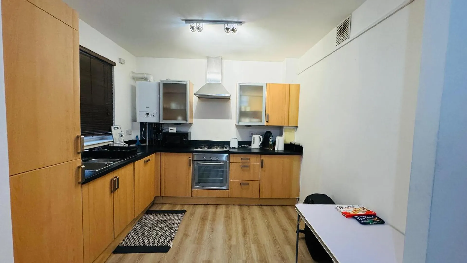 Fabulous 1Bed 1Bath Ground Floor Shared Accommodation ,Only Double Room Edinburgh